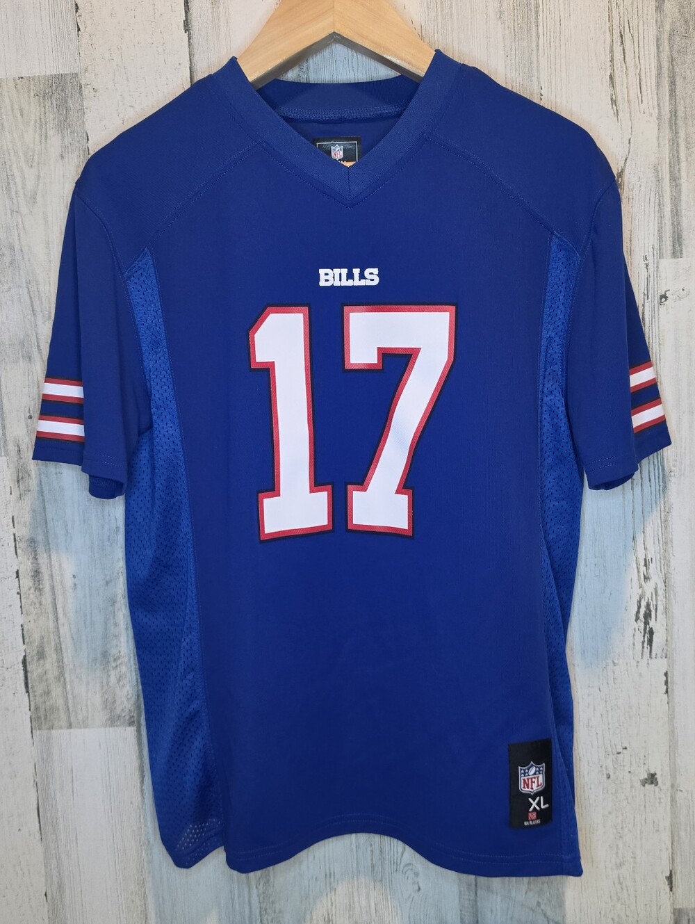 Buffalo Bills Josh Allen #17 Youth XL 18/20 NFL Football Jersey Blue